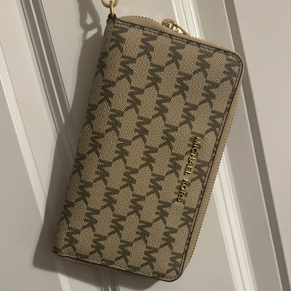 Michael Kors Tan and Brown Logo Wristlet